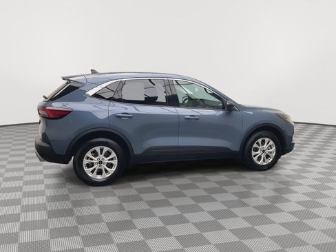Used 2023 Ford Escape Active image 37