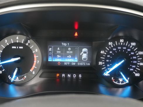 Used 2016 Ford Fusion SE FWD image 17