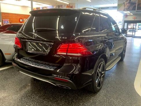 Used 2017 Mercedes-Benz GLE 43 AMG 4MATIC image 4