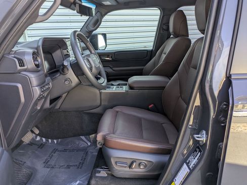 Used 2025 Toyota Land Cruiser w/ Premium Package image 25