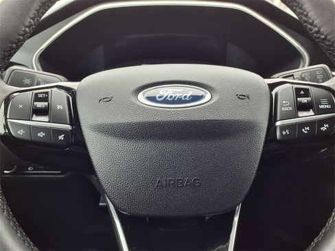 Used 2022 Ford Escape SEL image 15