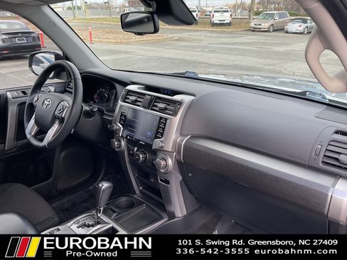 Used 2021 Toyota 4Runner Trail Special Edition image 32