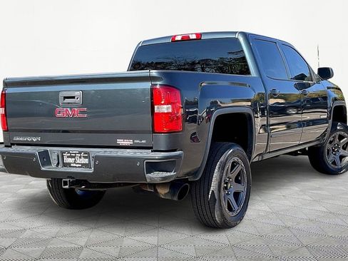 Used 2017 GMC Sierra 1500 SLE w/ SLE Value Package image 12