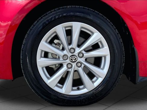 Used 2026 Toyota Corolla SE FWD image 11