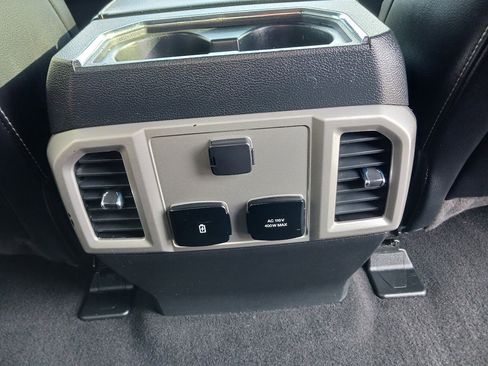 Used 2021 Ford F250 Lariat w/ Tremor Off-Road Package image 18