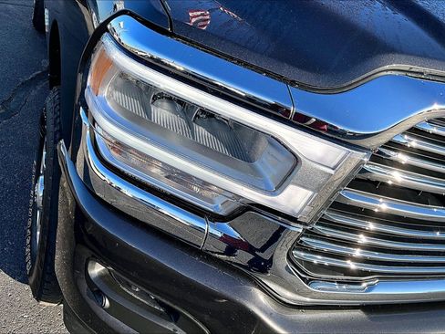 Used 2024 RAM 2500 Laramie w/ Safety Group image 31
