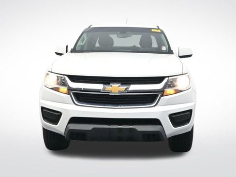 Used 2019 Chevrolet Colorado LT image 2