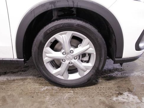 Certified 2025 Honda HR-V LX image 12