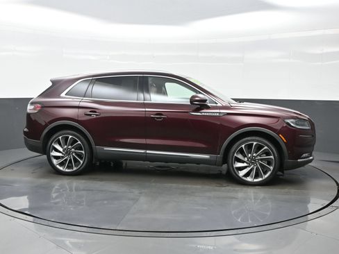 Used 2023 Lincoln Nautilus Reserve w/ Equipment Group 202A AWD/4WD image 7