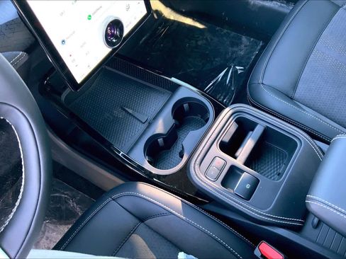 New 2025 Ford Mustang Mach-E GT image 5