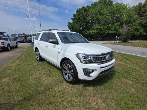 Used 2020 Ford Expedition King Ranch w/ Cargo Package RWD image 3
