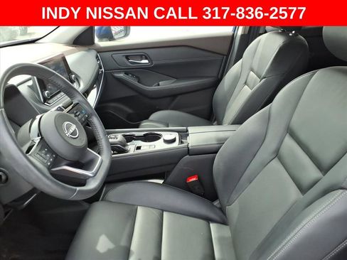 Used 2023 Nissan Rogue SL image 14