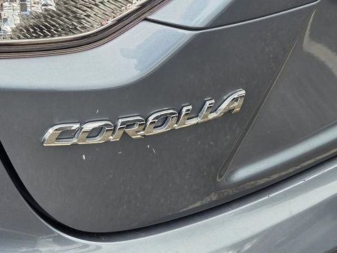 Used 2022 Toyota Corolla LE FWD image 15