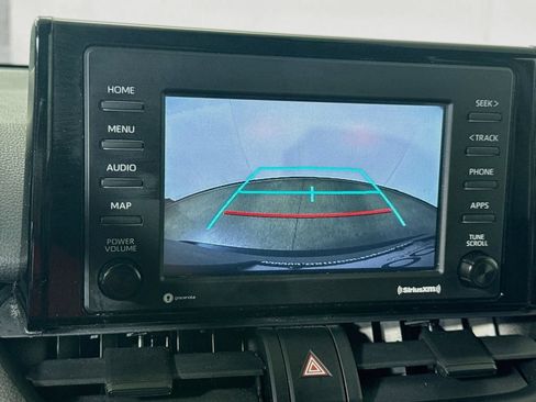 Certified 2020 Toyota RAV4 XLE w/ Convenience Package AWD/4WD image 13