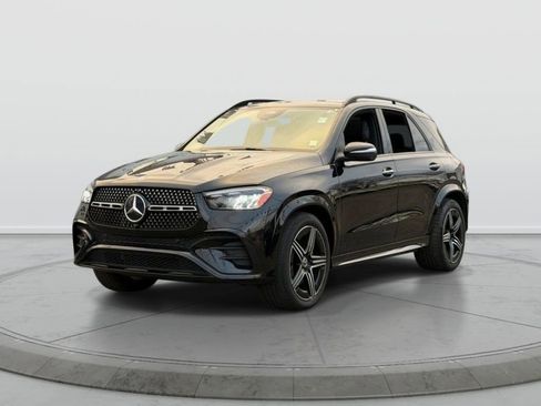 Used 2025 Mercedes-Benz GLE 350 4MATIC image 3