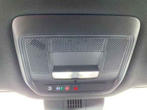 New 2025 Chevrolet Silverado EV LT image 32