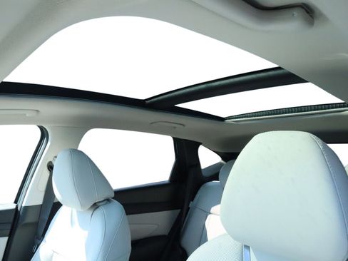 New 2026 Hyundai Tucson Limited image 21