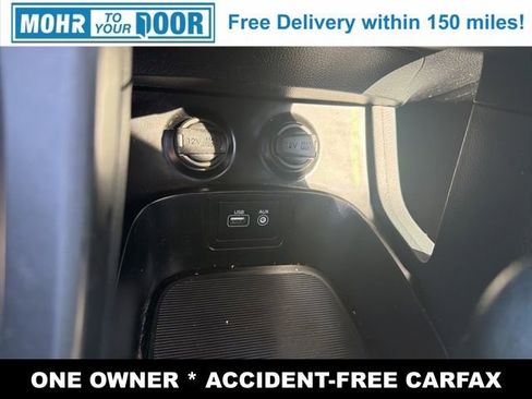 Used 2018 Hyundai Santa Fe Sport w/ 2.4L Value Package 02 image 21