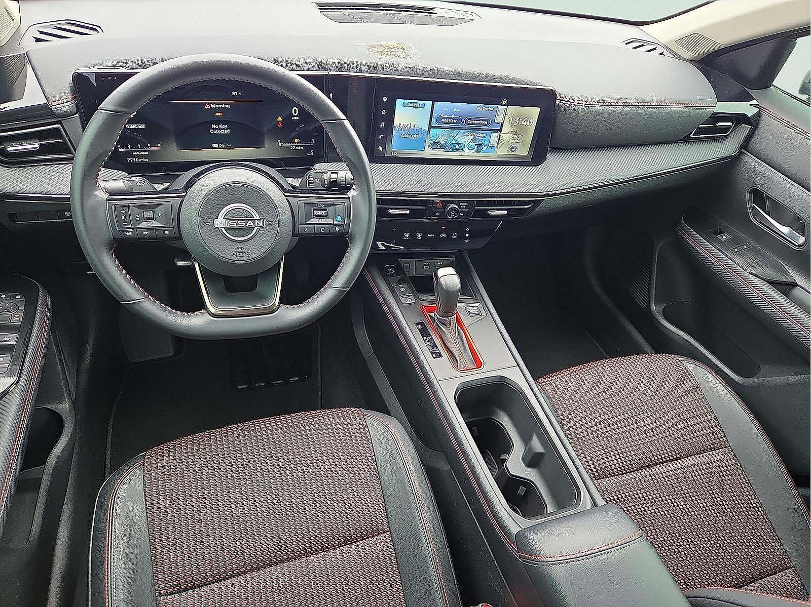 Used 2025 Nissan Kicks SR AWD/4WD image 11