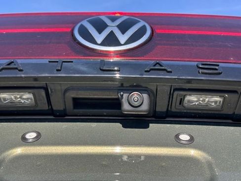 New 2026 Volkswagen Atlas Cross Sport SEL R-Line AWD/4WD image 19