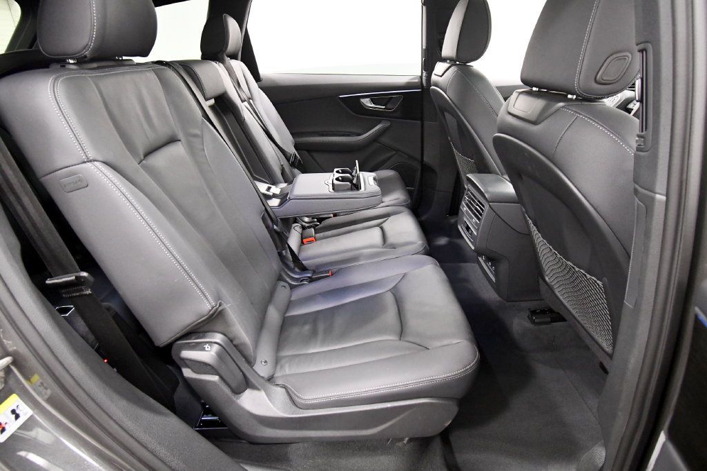 Used 2025 Audi Q7 3.0T Premium Plus AWD/4WD image 18