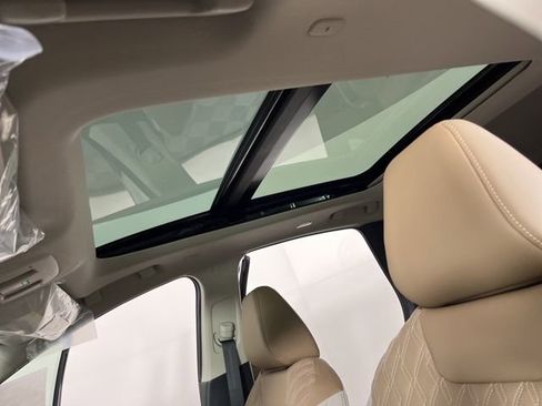 New 2026 Nissan Murano Platinum w/ Cargo Package AWD/4WD image 33