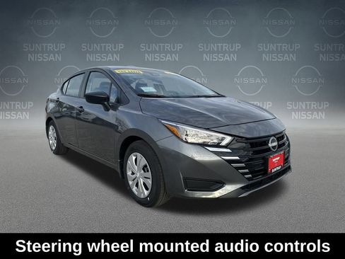 Used 2025 Nissan Versa S w/ Trunk Package image 9