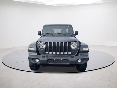 Certified 2018 Jeep Wrangler Unlimited Sport S AWD/4WD image 2