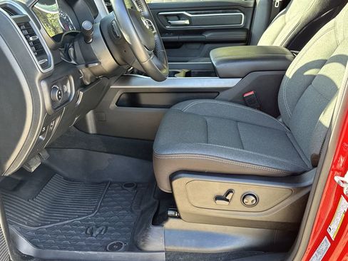 Used 2022 RAM 1500 Big Horn image 9