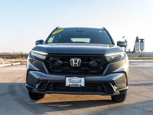 Certified 2025 Honda CR-V Sport image 2