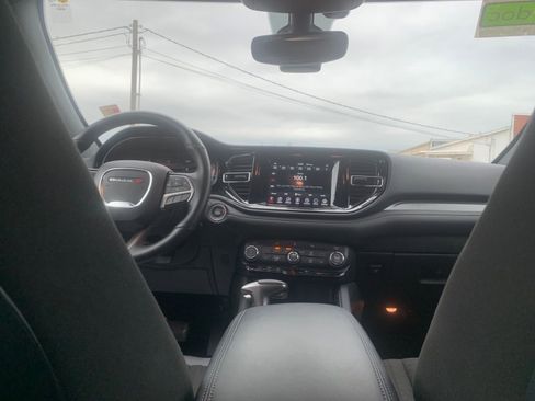 Used 2024 Dodge Durango SXT image 24