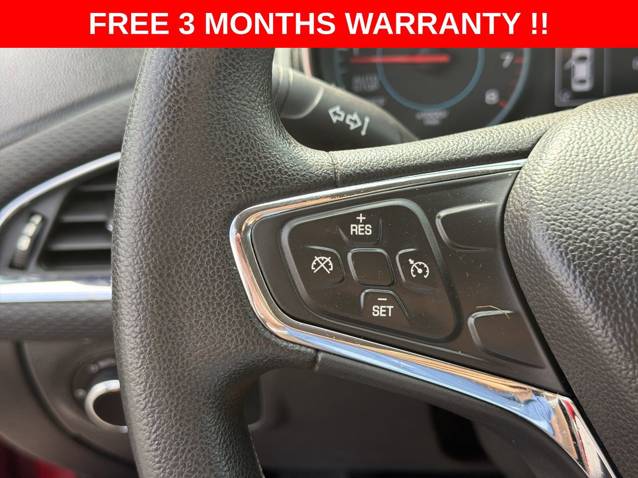Used 2017 Chevrolet Cruze LT FWD image 39