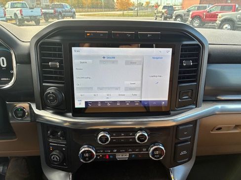 Used 2021 Ford F150 Lariat w/ Equipment Group 502A High image 22