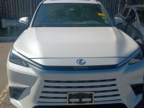 Used 2024 Lexus TX 350 AWD w/ Captains Chair Package image 11