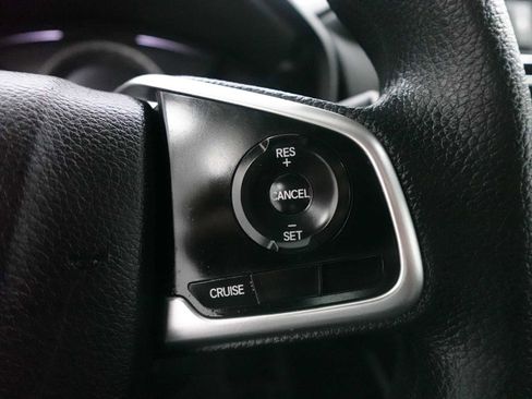 Used 2019 Honda CR-V LX image 18