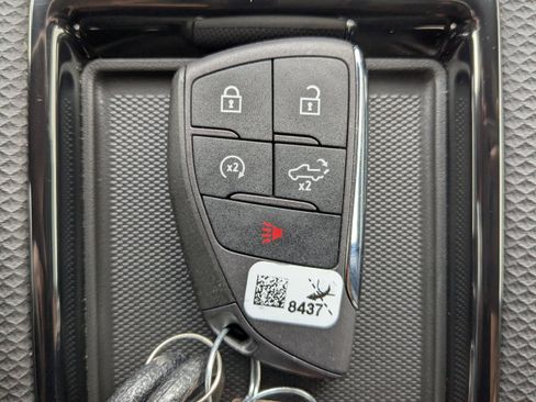 Used 2022 Chevrolet Silverado 1500 ZR2 w/ Technology Package image 31