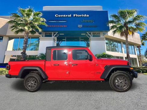 New 2026 Jeep Gladiator Sport image 4