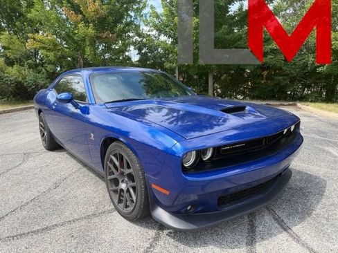 Used 2018 Dodge Challenger R/T Scat Pack w/ Leather Interior Group RWD image 1