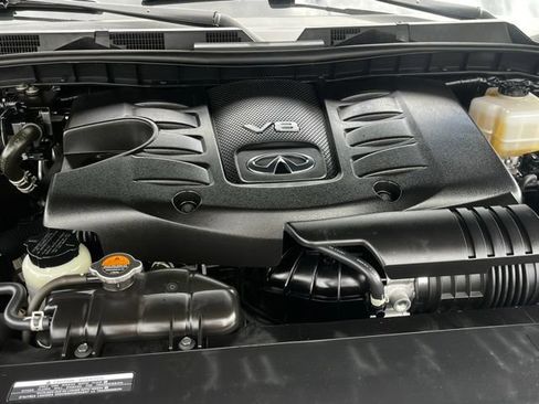 Certified 2024 INFINITI QX80 Sensory w/ Cargo Package AWD/4WD image 31