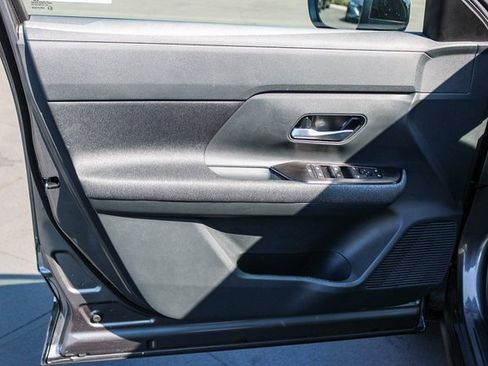 New 2026 Nissan Kicks SV image 21