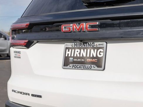 Used 2025 GMC Acadia Elevation image 23