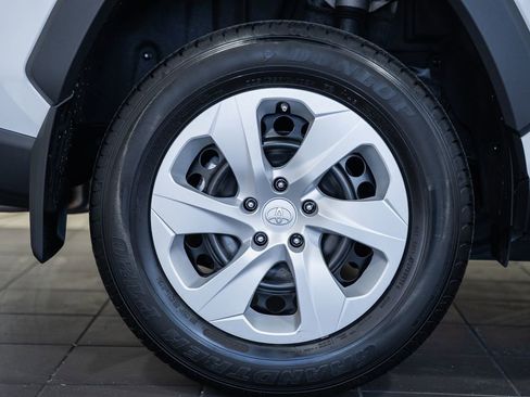 Used 2024 Toyota RAV4 LE image 14