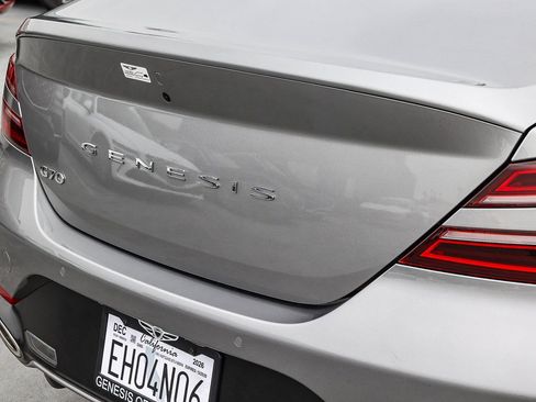 New 2026 Genesis G70 2.5T Prestige image 7