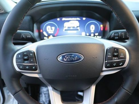 New 2026 Ford Explorer Active w/ Active Comfort Package AWD/4WD image 24