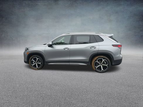 New 2025 Volkswagen Tiguan SE image 12