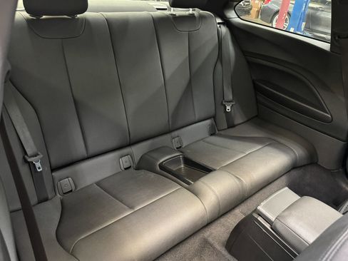 Used 2014 BMW M235i Coupe image 26