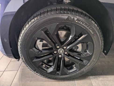New 2026 Jaguar F-PACE R-Dynamic S AWD/4WD image 13