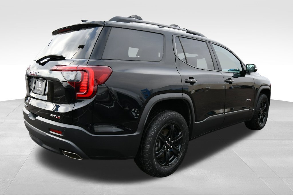 Used 2021 GMC Acadia AT4 w/ GMC Pro Grade Package AWD/4WD image 8