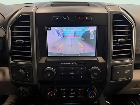 Used 2019 Ford F150 XLT w/ Equipment Group 302A Luxury AWD/4WD image 20
