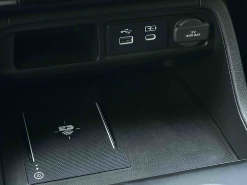 Used 2025 Honda Pilot EX-L image 34
